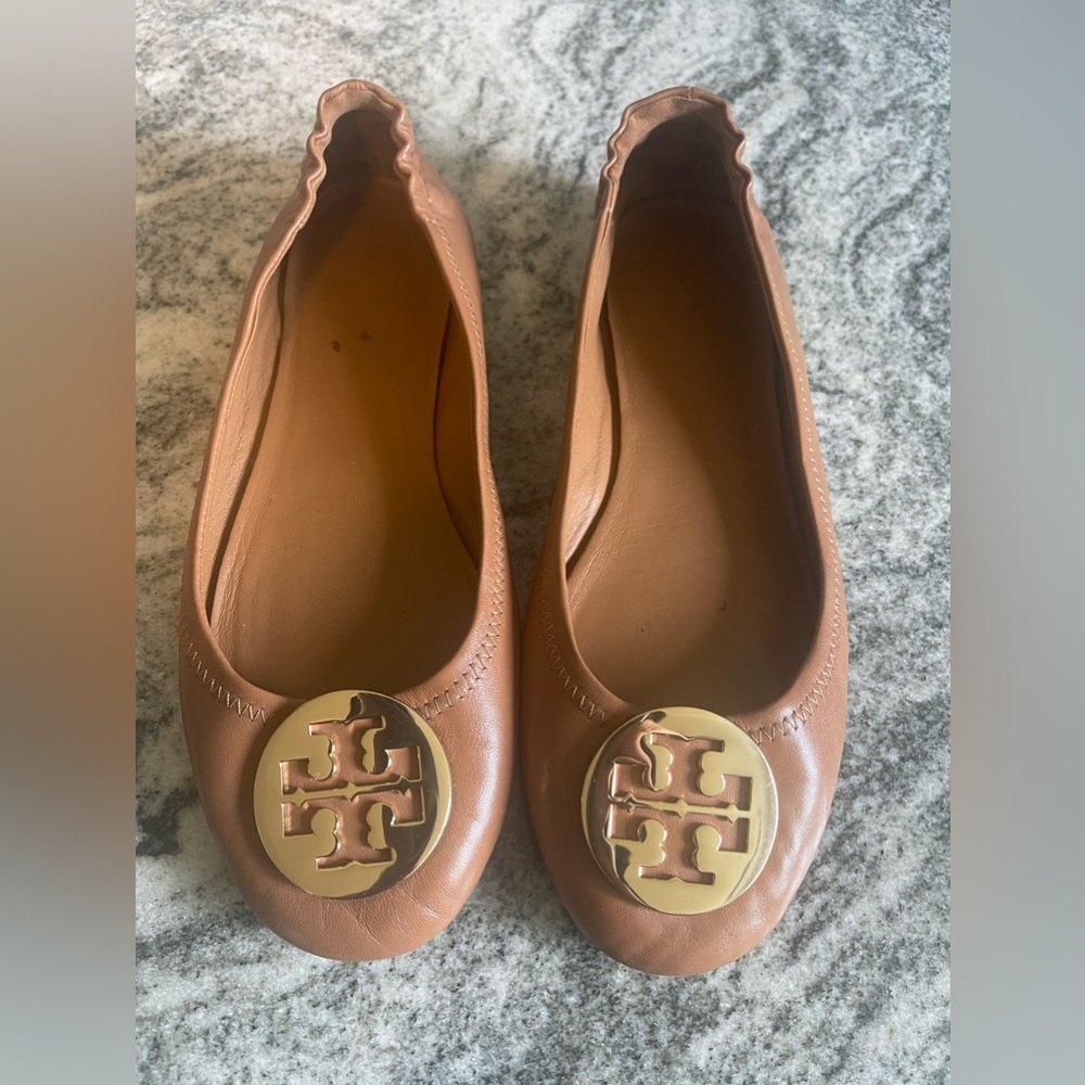 Gently worn Tory Burch "Minnie travel flats"